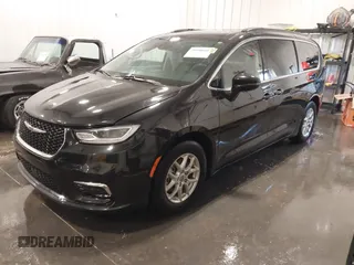 2022 Chrysler Pacifica Touring L with VIN 2C4RC1BG0NR170029, listed as a IAAI auction lot 41890660 with 88,121 mi miles and . Bid and sale history available at DreamBid. Image 2.