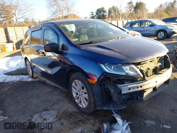 2018 Honda Odyssey LX with VIN 5FNRL6H27JB019591, listed as a IAAI auction lot 41476327 with 117,870 mi miles. Bid and sale history available at carsss.com. Image 1.