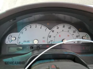 2002 Ford Thunderbird Hardtop Premium z VIN 1FAHP60A92Y117614, wystawiony jako Copart lot #59344735 z przebiegiem 83 723 mil mil oraz Szkoda całkowita • Salvage title. Historia ofert i sprzedaży dostępna na DreamBid. Obrazek 9.