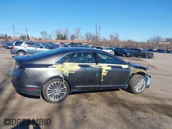 2016 Lincoln MKZ with VIN 3LN6L2G96GR616566, listed as a IAAI auction lot 41757346 with 75,884 mi miles. Bid and sale history available at carsss.com. Image 13.