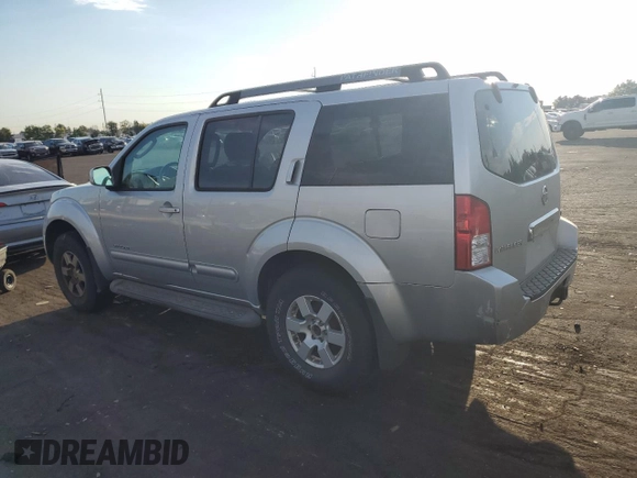 2005 Nissan Pathfinder LE with VIN 5N1AR18W85C732323, listed as a Copart auction lot 63536424 with 172,263 mi miles and Clean Title. Bid and sale history available at carsss.com. Image 2.