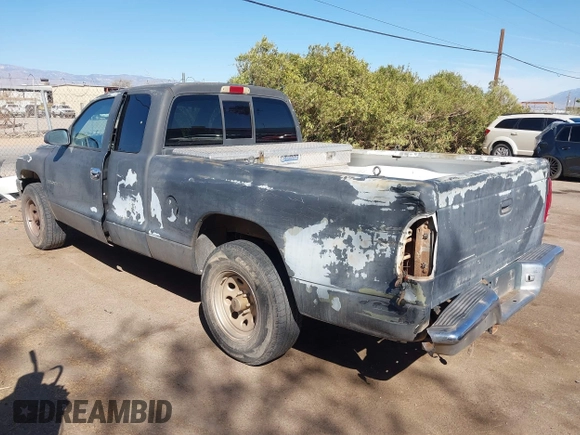 1997 Dodge Dakota z VIN 1B7GL23Y0VS153508, wystawiony jako IAAI lot #41610079 z przebiegiem 266 645 mil mil oraz . Historia ofert i sprzedaży dostępna na DreamBid. Obrazek 3.
