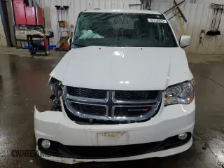 2017 Dodge Grand Caravan SXT with VIN 2C4RDGCG8HR746579, listed as a Copart auction lot 53310525 with 42,202 mi miles and Salvage Title. Bid and sale history available at DreamBid. Image 5.