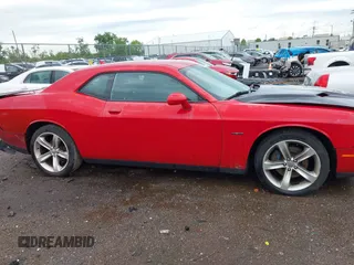 2016 Dodge Challenger R/T Plus z VIN 2C3CDZBT7GH300254, wystawiony jako IAAI lot #42289267 z przebiegiem 103 491 mil mil oraz . Historia ofert i sprzedaży dostępna na DreamBid. Obrazek 13.