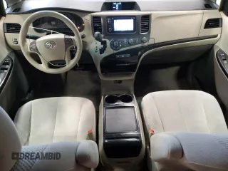 2012 Toyota Sienna LE AAS with VIN 5TDKK3DC3CS253694, listed as a Copart auction lot 62233245 with 252,678 mi miles and Clean title. Bid and sale history available at DreamBid. Image 8.