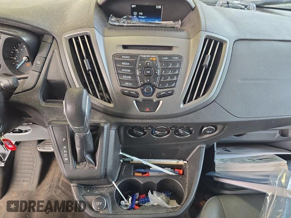 2017 Ford Transit с VIN 1FTYR1YM5HKB43600, выставлен на аукционе IAAI как лот 42626660 с пробегом 34 725 миль миль и . История ставок и продаж доступна на DreamBid. Изображение 18.