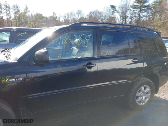 2003 Toyota Highlander with VIN JTEHF21AX30112437, listed as a IAAI auction lot 41184388 with 168,265 mi miles. Bid and sale history available at carsss.com. Image 15.