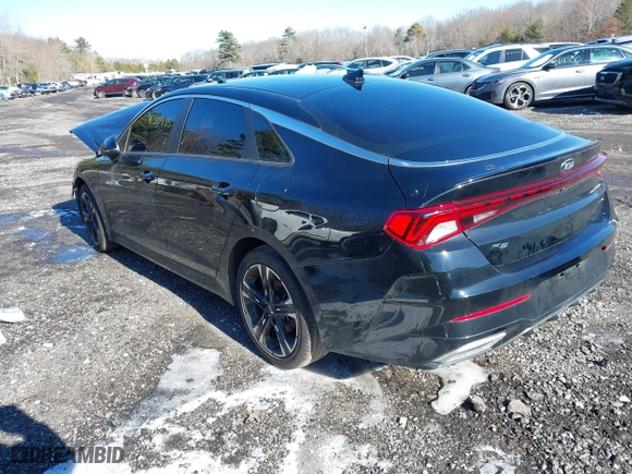 2021 Kia K5 GT-Line with VIN 5XXG64J28MG016827, listed as a IAAI auction lot 41310975 with 68,171 mi miles. Bid and sale history available at carsss.com. Image 3.