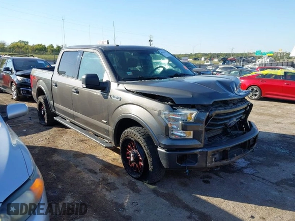 2016 Ford F-150 XLT with VIN 1FTEW1EG1GKF81314, listed as a IAAI auction lot 40508372 with 179,040 mi miles. Bid and sale history available at carsss.com. Image 1.