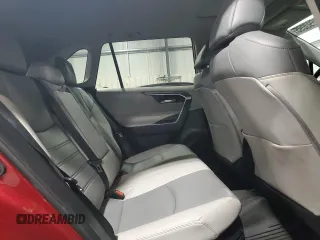 2021 Toyota RAV4 Hybrid LE z VIN 4T3B6RFVXMU053269, wystawiony jako Copart lot #54690095 z przebiegiem 48 815 mil mil oraz Szkoda całkowita • Salvage title. Historia ofert i sprzedaży dostępna na DreamBid. Obrazek 11.