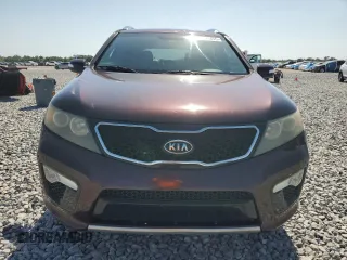 2011 Kia Sorento SX z VIN 5XYKW4A29BG127342, wystawiony jako Copart lot #57291455 z przebiegiem 291 922 mil mil oraz Czysty tytuł • Clean title. Historia ofert i sprzedaży dostępna na DreamBid. Obrazek 5.