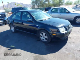 2002 Volkswagen Jetta GLS with VIN 3VWSK69M92M100882, listed as a IAAI auction lot 42797661 with 114,878 mi miles and . Bid and sale history available at DreamBid. Image 1.