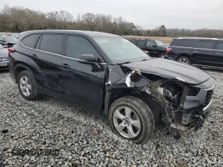 2020 Toyota Highlander LE with VIN 5TDZZRAH6LS000463, listed as a Copart auction lot 88069555 with 77,032 mi miles and Salvage title. Bid and sale history available at DreamBid. Image 4.
