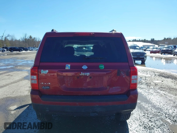 2014 Jeep Patriot Sport with VIN 1C4NJRBB6ED809492, listed as a IAAI auction lot 41644559 with 199,782 mi miles. Bid and sale history available at carsss.com. Image 16.