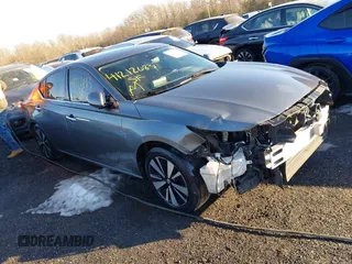 2019 Nissan Altima SV z VIN 1N4BL4DV6KC119773, wystawiony jako IAAI lot #41212083 z przebiegiem 110 671 mil mil oraz . Historia ofert i sprzedaży dostępna na DreamBid. Obrazek 1.