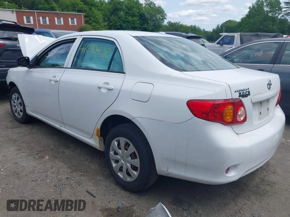 2010 Toyota Corolla z VIN 1NXBU4EE1AZ194049, wystawiony jako IAAI lot #42392408 z przebiegiem Nie podano mil oraz . Historia ofert i sprzedaży dostępna na DreamBid. Obrazek 3.