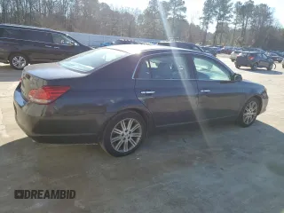 2008 Toyota Avalon XL z VIN 4T1BK36B68U296316, wystawiony jako Copart lot #43240775 z przebiegiem 174 726 mil mil oraz Szkoda całkowita • Salvage title. Historia ofert i sprzedaży dostępna na DreamBid. Obrazek 3.