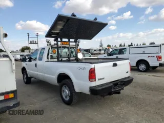 2006 Ford Super Duty F-250 XL with VIN 1FTSX21586EA29669, listed as a Copart auction lot 71964414 with 298,897 mi miles and Clean Title. Bid and sale history available at carsss.com. Image 2.