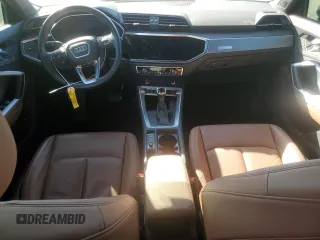 2022 Audi Q3 Premium with VIN WA1AUCF31N1005084, listed as a Copart auction lot 86450304 with 33,088 mi miles and Salvage Title. Bid and sale history available at carsss.com. Image 8.