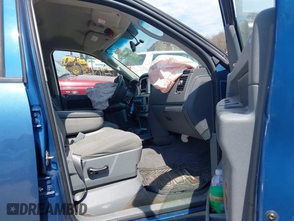 2006 Dodge 1500 SLT with VIN 1D7HU182X6S548559, listed as a IAAI auction lot 42106892 with Not Provided miles and . Bid and sale history available at carsss.com. Image 5.