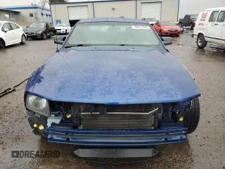 2006 Ford Mustang GT Deluxe с VIN 1ZVFT82H265211714, выставлен на аукционе Copart как лот 59551095 с пробегом 101 057 миль миль и Списание • Salvage title. История ставок и продаж доступна на DreamBid. Изображение 5.