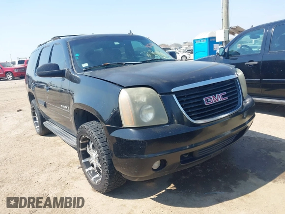2007 GMC Yukon SLT z VIN 1GKFC13007R327382, wystawiony jako IAAI lot #41691281 z przebiegiem 202 926 mil mil oraz . Historia ofert i sprzedaży dostępna na DreamBid. Obrazek 1.