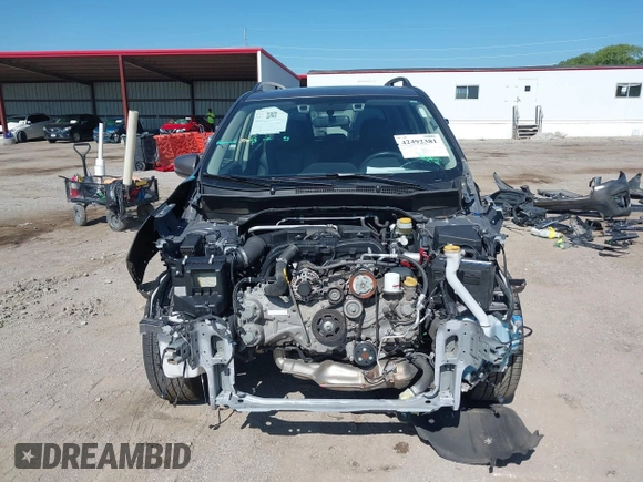2020 Subaru Forester Limited with VIN JF2SKAUC5LH516116, listed as a IAAI auction lot 42492381 with 85,538 mi miles and . Bid and sale history available at DreamBid. Image 13.