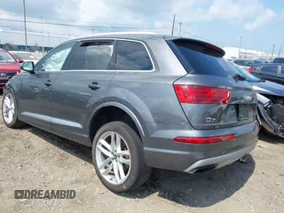 2018 Audi Q7 Prestige with VIN WA1VAAF75JD036199, listed as a IAAI auction lot 42557507 with 104,644 mi miles and . Bid and sale history available at DreamBid. Image 3.