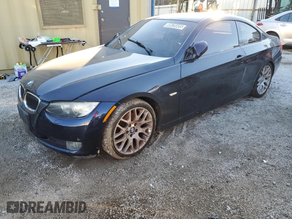 2010 BMW 3 Series 328i with VIN WBAWV1C5XAP123853, listed as a Copart auction lot 88635685 with 65,842 mi miles and Clean Title. Bid and sale history available at carsss.com. Image 1.
