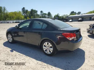 2015 Chevrolet Cruze LS z VIN 1G1PA5SG0F7284872, wystawiony jako Copart lot #56679175 z przebiegiem 94 441 mil mil oraz Czysty tytuł • Clean title. Historia ofert i sprzedaży dostępna na DreamBid. Obrazek 2.