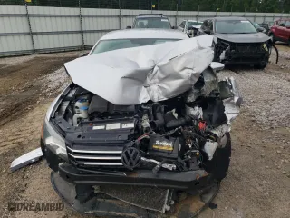 2012 Volkswagen Passat SE with VIN 1VWBH7A36CC084019, listed as a Copart auction lot 61817433 with 0 mi miles and Salvage Title. Bid and sale history available at carsss.com. Image 5.