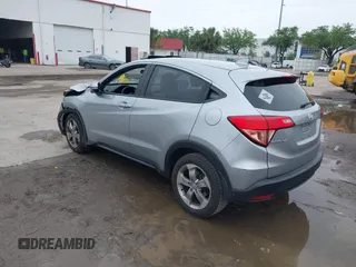 2017 Honda HR-V EX with VIN 3CZRU5H58HM724188, listed as a IAAI auction lot 41911570 with 100,132 mi miles. Bid and sale history available at carsss.com. Image 3.