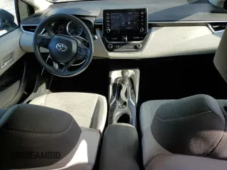 2020 Toyota Corolla LE with VIN 5YFEPRAE7LP069570, listed as a Copart auction lot 55604775 with 132,219 mi miles and Clean Title. Bid and sale history available at carsss.com. Image 8.