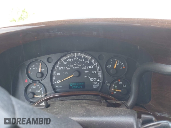 2006 Chevrolet Express Passenger with VIN 1GBFG15T161127863, listed as a IAAI auction lot 42309370 with 220,524 mi miles and . Bid and sale history available at DreamBid. Image 7.