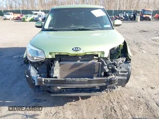 2016 Kia Soul with VIN KNDJN2A25G7821808, listed as a IAAI auction lot 41853110 with 114,854 mi miles. Bid and sale history available at carsss.com. Image 6.