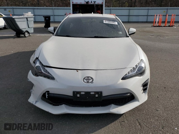 2017 Toyota 86 with VIN JF1ZNAA16H8701604, listed as a Copart auction lot 41589395 with 39,248 mi miles and Salvage Title. Bid and sale history available at carsss.com. Image 5.