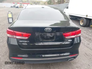 2016 Kia Optima LX Turbo with VIN 5XXGT4L16GG095223, listed as a IAAI auction lot 42096726 with 89,833 mi miles. Bid and sale history available at carsss.com. Image 16.