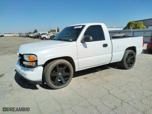 2002 GMC Sierra 1500 with VIN 1GTEC14X92Z329482, listed as a Copart auction lot 77065004 with 150,377 mi miles and Salvage Title. Bid and sale history available at carsss.com. Image 1.