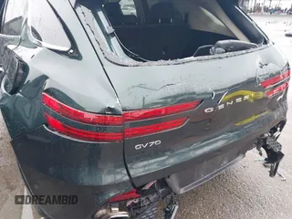 2022 Genesis GV70 2.5T с VIN KMUMADTB7NU050412, выставлен на аукционе IAAI как лот 41637025 с пробегом 53 407 миль миль и . История ставок и продаж доступна на DreamBid. Изображение 6.