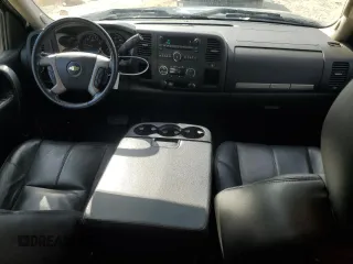 2013 Chevrolet Silverado 1500 LT with VIN 1GCRCSE08DZ410243, listed as a Copart auction lot 42748015 with 176,897 mi miles and Salvage Title. Bid and sale history available at DreamBid. Image 8.
