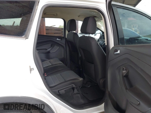 2013 Ford Escape SE with VIN 1FMCU0G95DUD02318, listed as a IAAI auction lot 42195213 with 202,434 mi miles and . Bid and sale history available at DreamBid. Image 8.