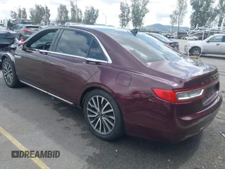 2019 Lincoln Continental Select z VIN 1LN6L9SK5K5600535, wystawiony jako IAAI lot #41877965 z przebiegiem 120 567 mil mil oraz . Historia ofert i sprzedaży dostępna na DreamBid. Obrazek 3.