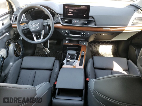 2024 Audi Q5 S line Premium with VIN WA1G2AFY5R2084291, listed as a Copart auction lot 72341454 with 656 mi miles and Salvage title. Bid and sale history available at DreamBid. Image 8.