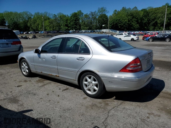 2002 Mercedes-Benz C 230/260/280/320 with VIN WDBRF61J42F284358, listed as a Copart auction lot 57496275 with 215,776 mi miles and Clean title. Bid and sale history available at DreamBid. Image 2.