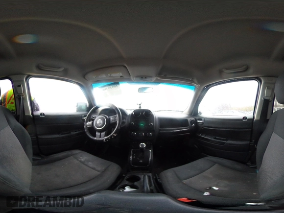 2013 Jeep Patriot Latitude with VIN 1C4NJPFB8DD129848, listed as a IAAI auction lot 40949386 with 168,839 mi miles and . Bid and sale history available at carsss.com. Image 18.