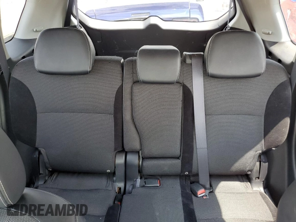 2010 Mitsubishi Outlander XLS z VIN JA4JS4AX2AZ014121, wystawiony jako Copart lot #56403435 z przebiegiem 119 121 mil mil oraz Nie do naprawy • Non repairable. Historia ofert i sprzedaży dostępna na DreamBid. Obrazek 10.