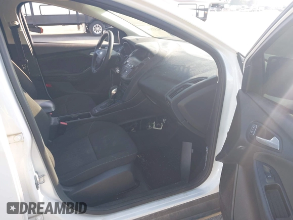 2018 Ford Focus SE с VIN 1FADP3F2XJL276733, выставлен на аукционе IAAI как лот 42537089 с пробегом Не указан миль и . История ставок и продаж доступна на DreamBid. Изображение 5.