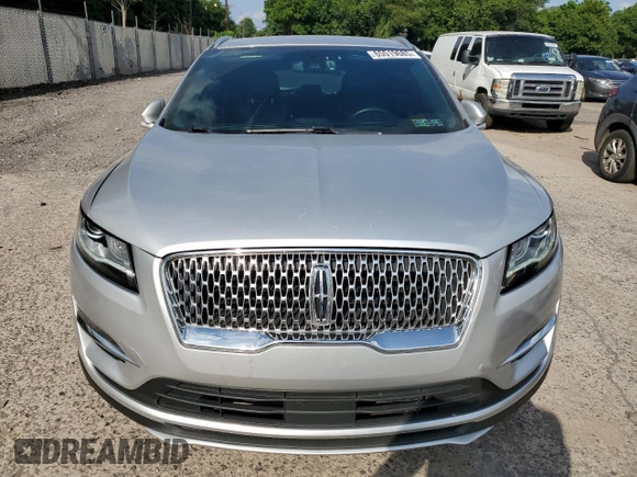 2019 Lincoln MKC Reserve with VIN 5LMCJ3D93KUL07493, listed as a Copart auction lot 65519685 with 71,509 mi miles and Salvage title. Bid and sale history available at DreamBid. Image 5.