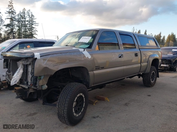 2007 Chevrolet Silverado 2500HD Classic LT3 with VIN 1GCHK23D87F184568, listed as a IAAI auction lot 41436439 with 145,699 mi miles. Bid and sale history available at carsss.com. Image 18.