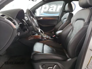 2015 Audi Q5 Premium Plus z VIN WA1DGAFP9FA044955, wystawiony jako Copart lot #60493205 z przebiegiem 109 593 mil mil oraz Szkoda całkowita • Salvage title. Historia ofert i sprzedaży dostępna na DreamBid. Obrazek 7.